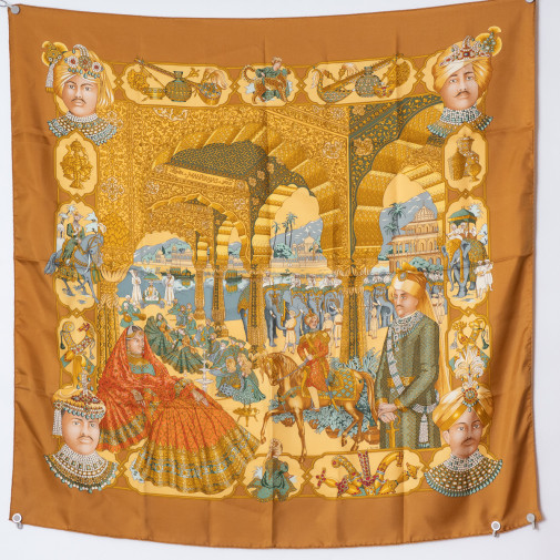 Scarf Maharajas