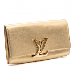 Pochette Louise en cuir lamé doré et fermoir LV en métal doré