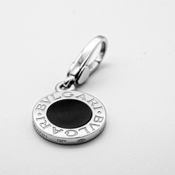 Bulgari-Bulgari pendant in 18k white gold and onyx