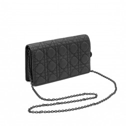 Pochette Lady Dior en cuir Ultramatte noir