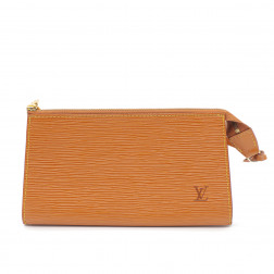Pochette Accessoires en cuir épi gold Cipango