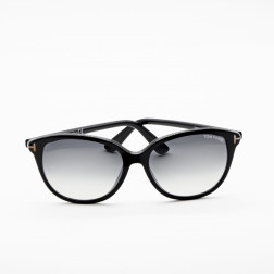 Pair of sunglasses Karmen