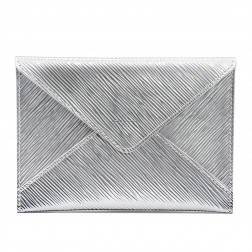 Pochette Enveloppe M.M. en cuir épi argenté