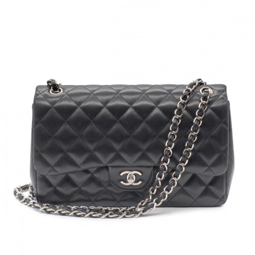 Sac Grand Classique Jumbo en cuir d agneau matelass beige Chanel